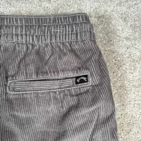 NWT Billabong Shorts Mens M‎ Gray Mike EW Corduroy Pull On Drawstring Lounge - Picture 8 of 10